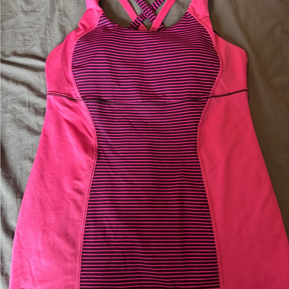 Lululemon Lululemon Energy Tank
Hyper Stripe Raspberry Glo Light size 8